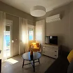 Yatrissa Boutique Apartment *